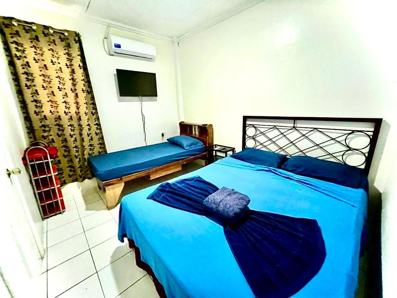 Emerald Apartments Inc 乔治敦 外观 照片